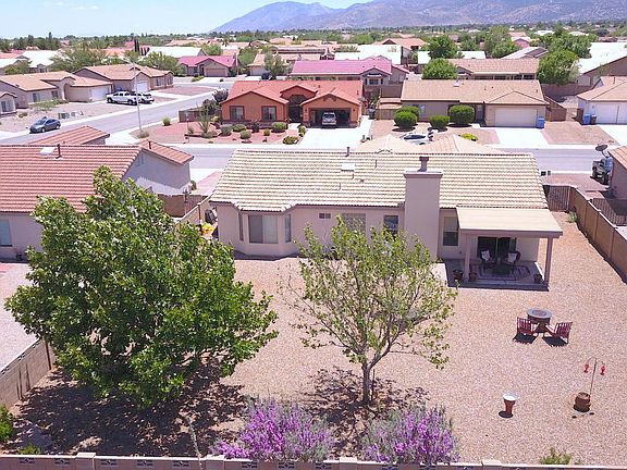 2nd image of 2865 Saldana Ct