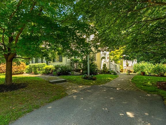 2nd image of 1338 Blue Hill Ave