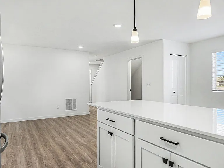 6114 Aurelius Rd — Photo 8