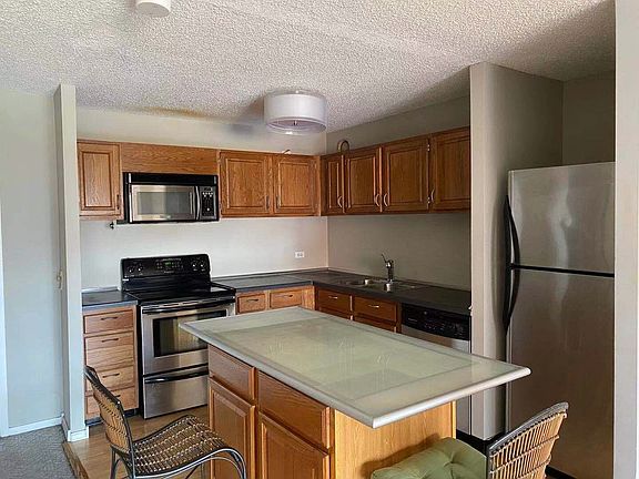 3rd image of 801 S Plymouth Ct APT 906