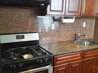 458 68th St APT 1R, Brooklyn, NY 11220