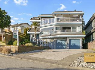 15587 Semiahmoo Ave, White Rock, BC