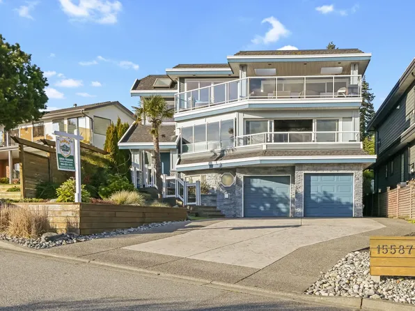 15587 Semiahmoo Ave, White Rock, BC V4B 1V3
