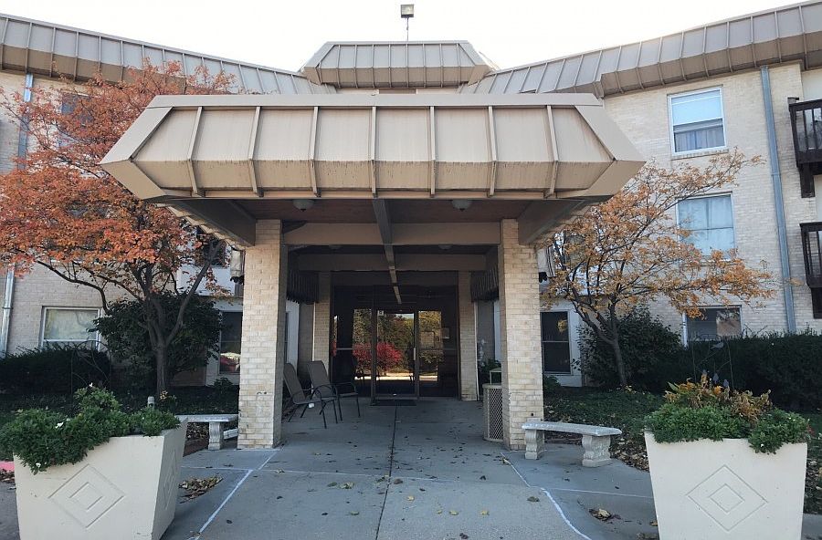 1st image of 4000 S 56th St APT 235A