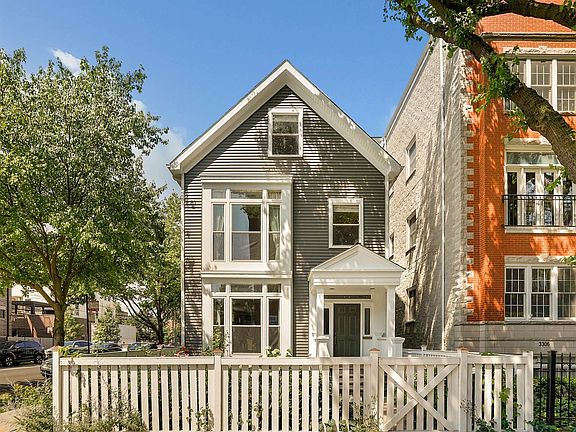 2nd image of 3300 N Clifton Ave #2