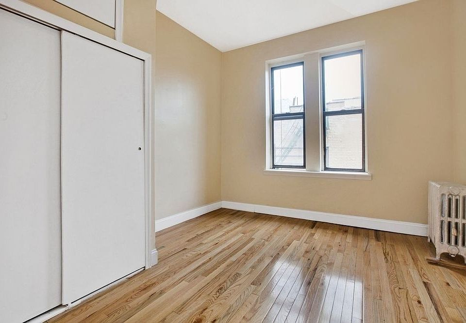 2nd image of 25 Arden St APT 42