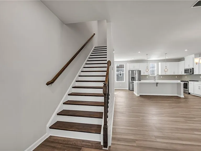 2713 Creek View Ter NW — Photo 13