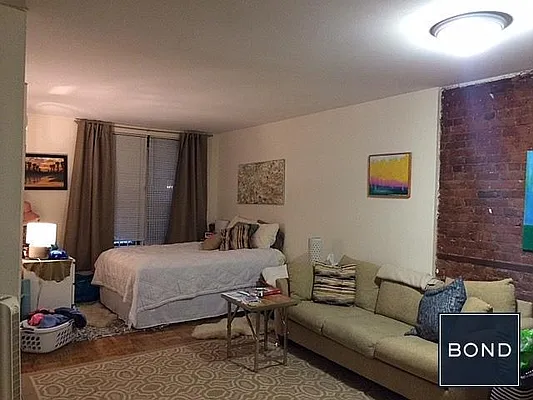 Rented by Bond New York | media 7