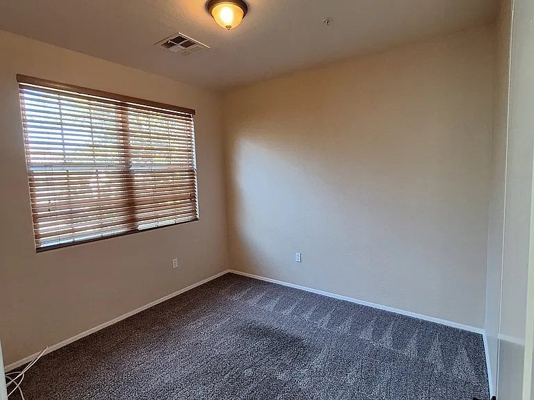 2670 S Voyager Dr #101 — Photo 8