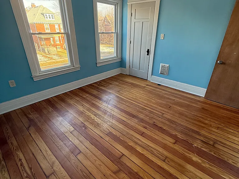 713 Clairmount Ave — Photo 13