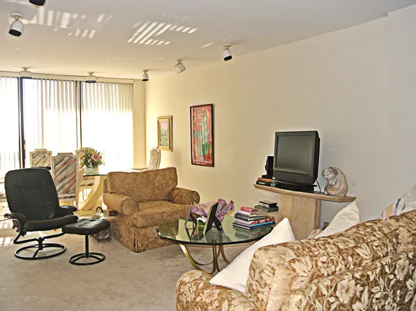 26910 Grand Central Pkwy APT 15S, Floral Park, NY 11005