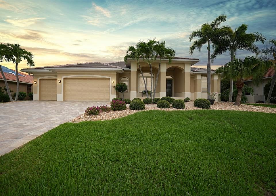 1st image of 440 VALLETTA COURT