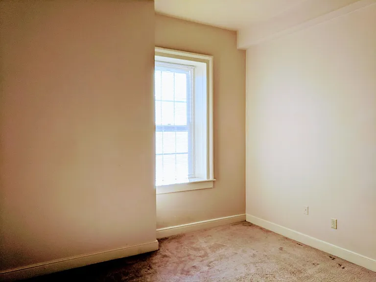 1731 E. Main Street — Photo 21