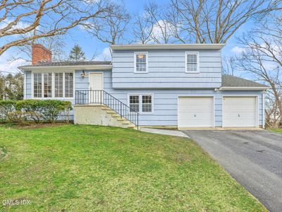 53 Gregory Rd, Cos Cob, CT, 06807