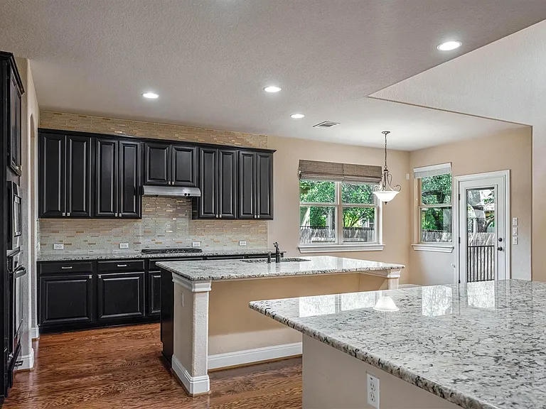 5809 Viejo Dr — Photo 10
