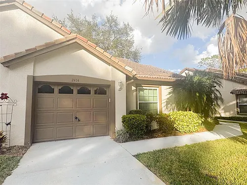 2474 Saint Augustine Blvd Photo 1