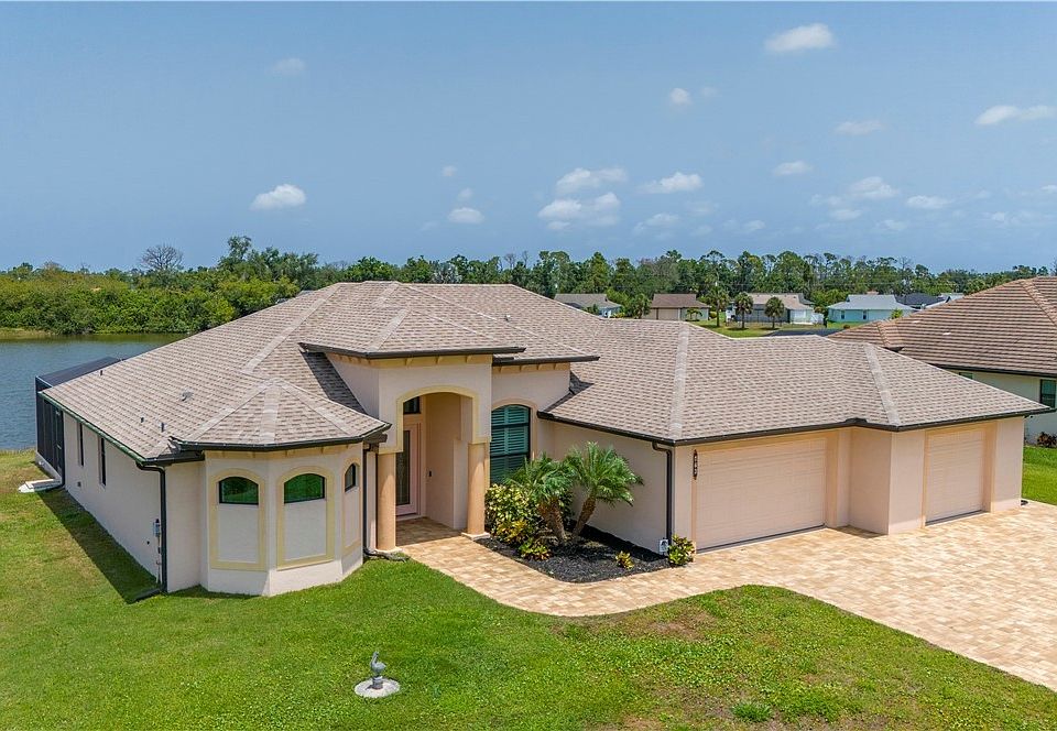 1st image of 476 Sweetwater Dr