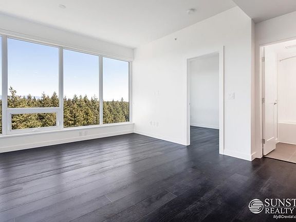 2nd image of 5629 Birney Ave #2104
