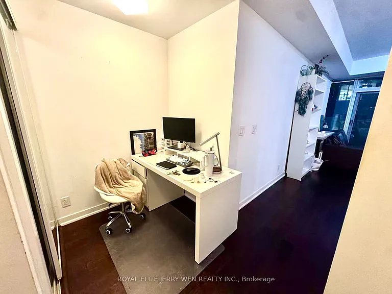14 York St #1710 — Photo 6