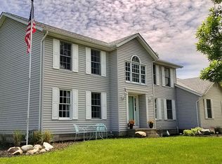 7280 Mountain Trl, Dayton, OH 45459