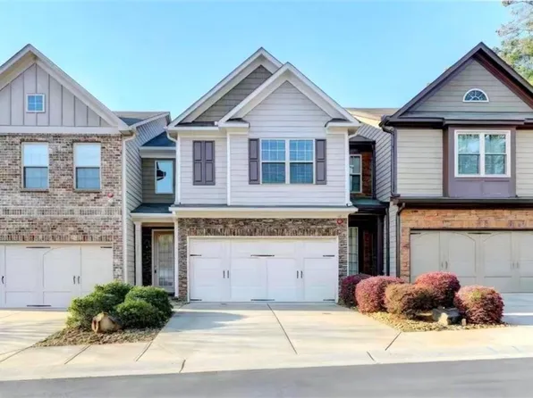 2273 Spicy Pine Dr, Lawrenceville, GA 30044