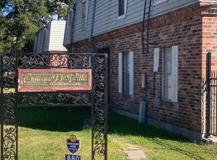 680 Sharp Ln APT 301, Baton Rouge, LA 70815