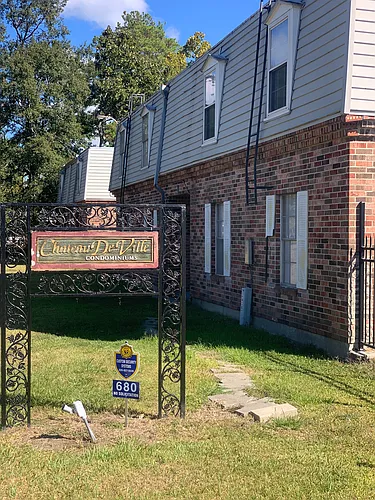 680 Sharp Ln Photo 1