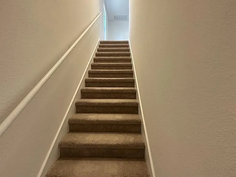 333 Amber Gln — Photo 15