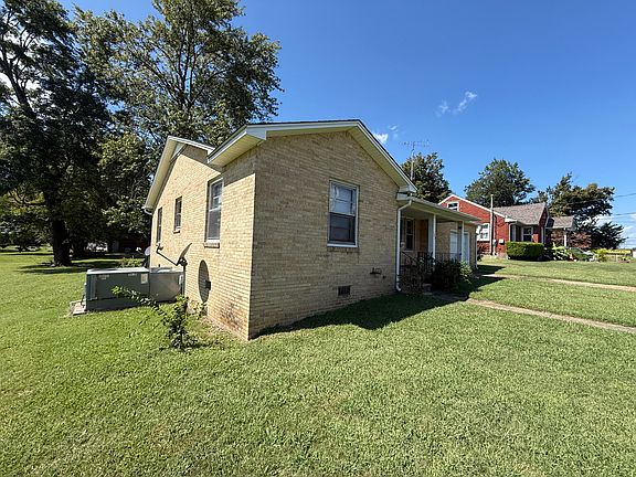 2nd image of 123 S 1st St
