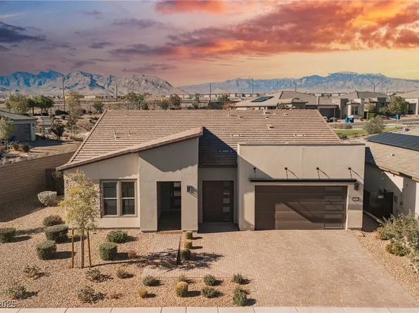10023 Chrysolite Pl, Las Vegas, NV 89143