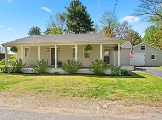 384 Hazel St, Uxbridge, MA 01569