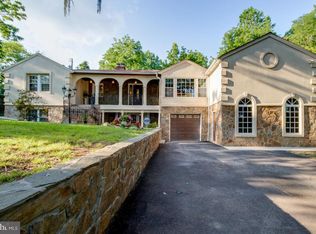 3935 Fairfax Farms Rd, Fairfax, VA 22033