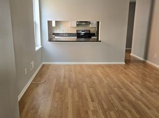 514 W Queen Ln, Philadelphia, PA 19144