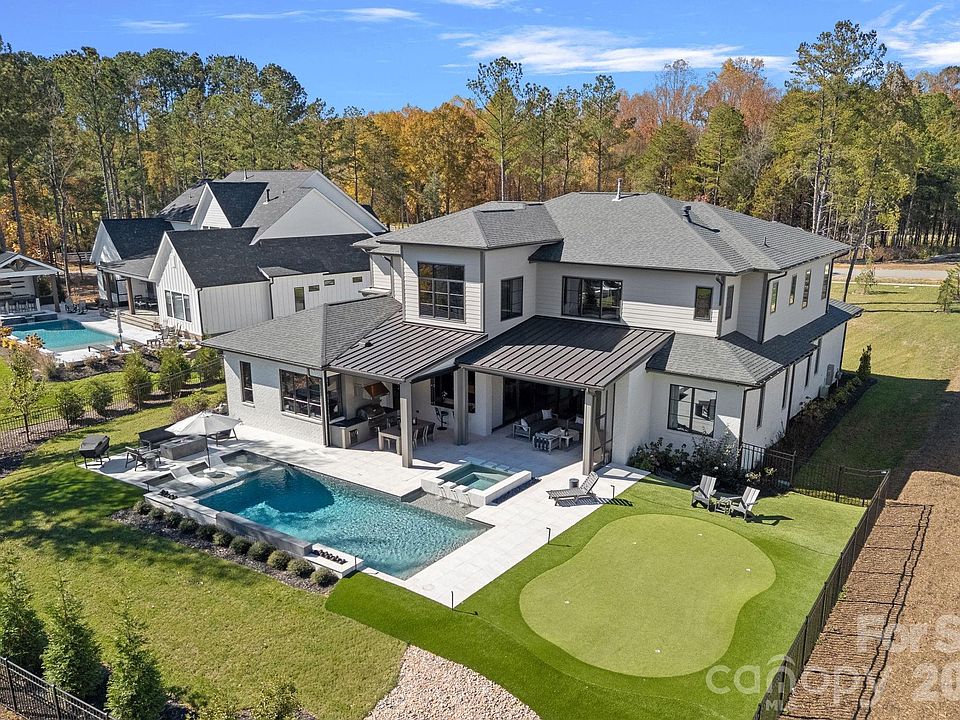 1st image of 21119 Vandrake Cir