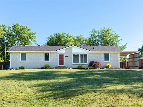 409 Christine Dr, Clarksville, TN 37042