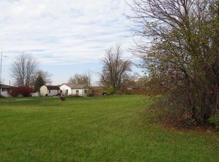 1560 E Division St, Diamond, IL 60416