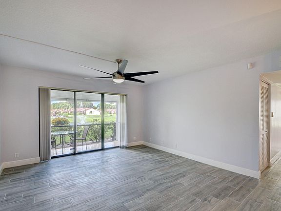5th image of 1113 Green Pine Boulevard #G1