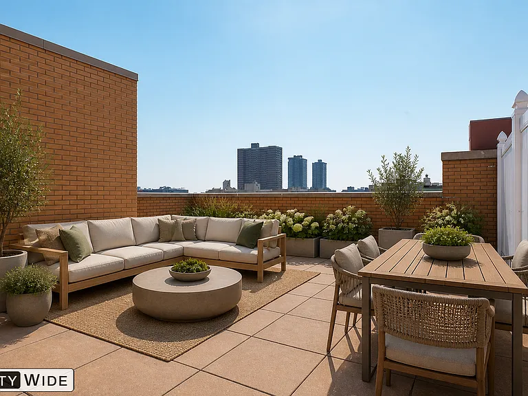 1465 5th Ave #8E — Photo 1