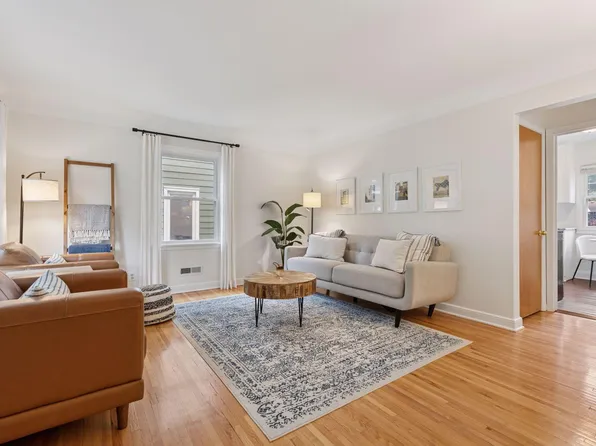 2904 Jersey Ave S, Saint Louis Park, MN 55426