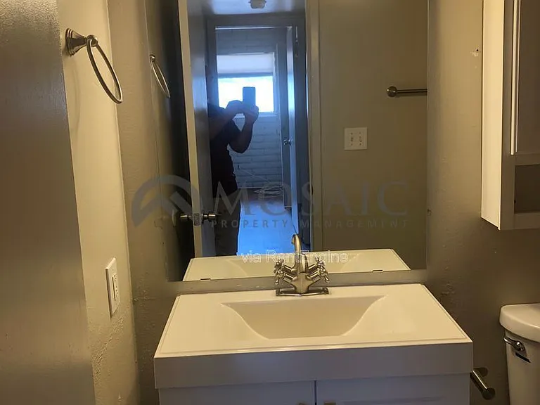 1204 S McClintock Dr #A — Photo 8