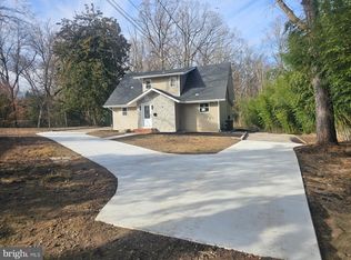 46 Trenton Ave, Clementon, NJ 08021