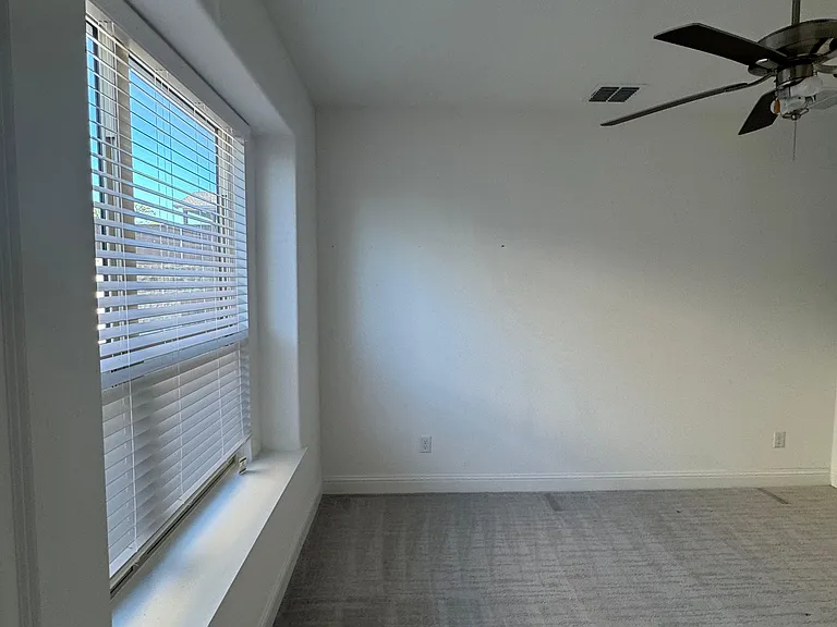 2105 McMullin Dr #2105 — Photo 9