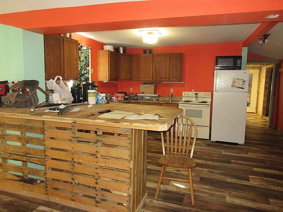 2nd image of 314 N Jones Ave