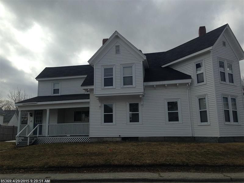 2nd image of 27 Fulton St