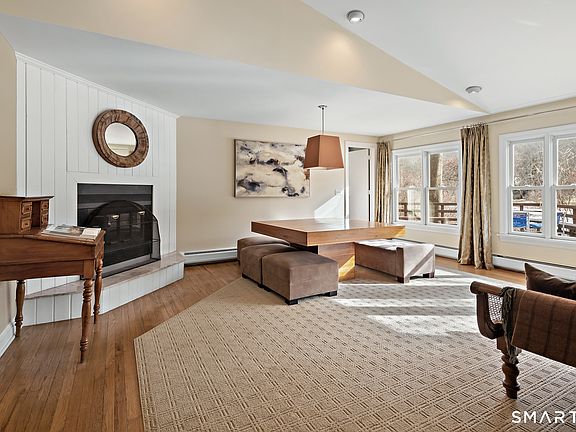 5th image of 6 Old Orchard Drive