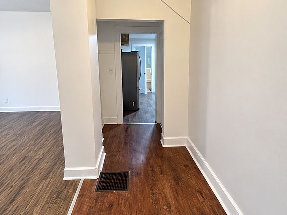 4th image of 2 Lincoln Avenue
