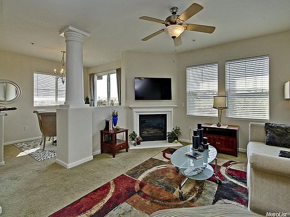 2nd image of 2230 Valley View Pkwy Unit 232