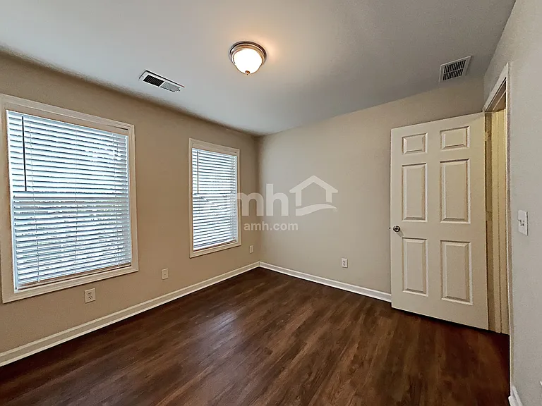 2687 McGuire Dr NW — Photo 15
