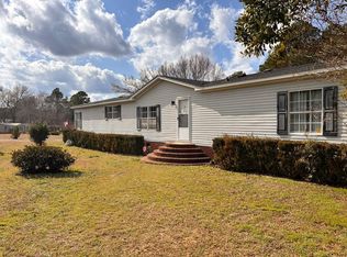 2155 Bob White Dr, Sumter, SC 29154