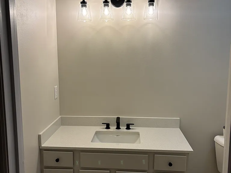 407 Triton Ln — Photo 12
